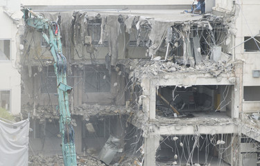 ビル解体工事