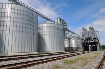 Agricultural Silos.  metal grain facility with silos.