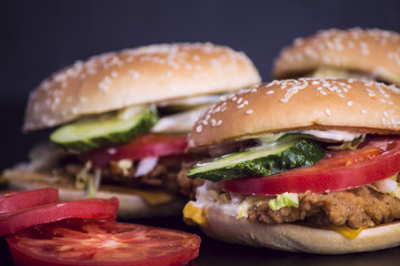 Hamburger with chicken and vegetables