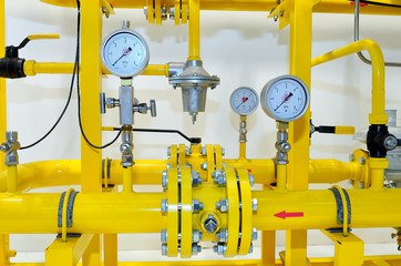 Pressure meters on natural gas pipeline