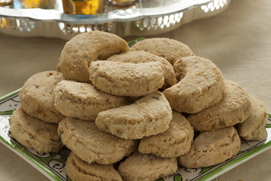 Moroccan Ghoriba cookies