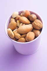 Different types of nuts in the nutshell.