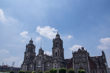 Fototapeta na wymiar El cathedral de zocalo de Mexico city