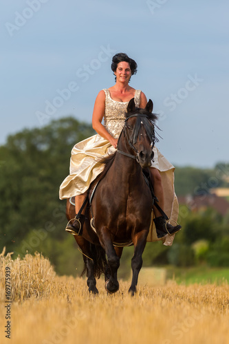 How to get rid of pimples on your face overnight Mature women with horses