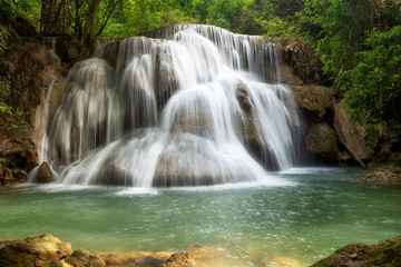 Obraz na płótnie Canvas Waterfall Huai Mae Kamin in Srinakarin Dam national park Kanchanaburi Thailand.