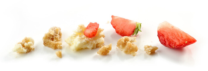 Strawberry cheese cake crumbs