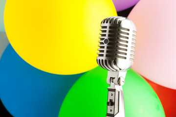 audio microphone retro style