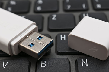 Tastatur und Speicherstift