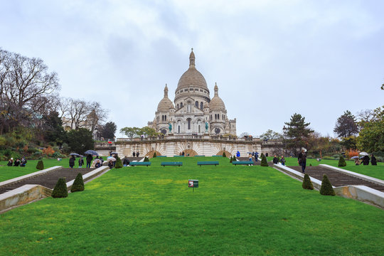 PARIS, FRANCE - December 13, 2015: View of Basilica Sacre Coeur on Montmartre, Paris, France - Roman Catholic Church and minor basilica, dedicated to Sacred Heart of Jesus.