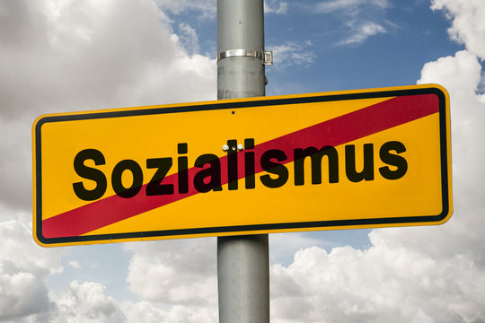 Schild 244 - Sozialismus