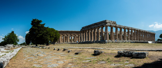 Tempel in Paestum archäologische Ausgrabungsstätte, Salerno, Campania, Italien © Karl Allen Lugmayer