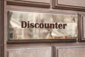 Schild 205 - Discounter