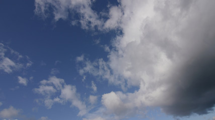 暗雲