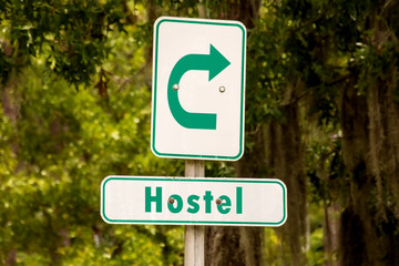 Schild 273 - Hostel