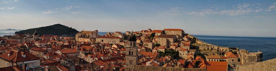 Fototapeta na wymiar Dubrovnik von oben