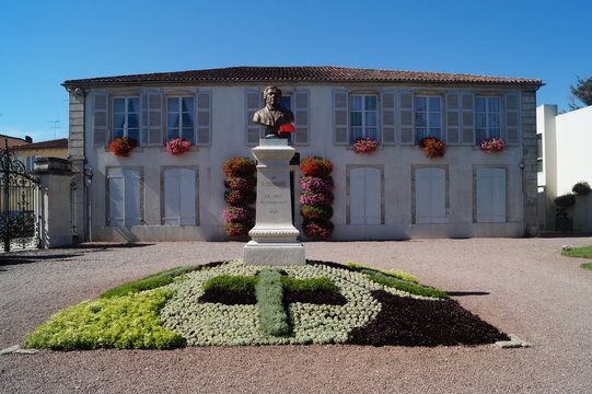 Lu&ccedil;on, &eacute;glise, jardin, du Maine, ciel, risque, vert, kiosque