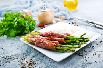 rice with asparagus and meat