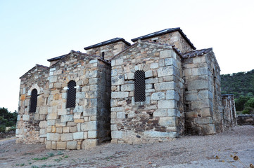 Fototapeta na wymiar Iglesia mozárabe del Trampal en Alcuéscar, provincia de Cáceres, España