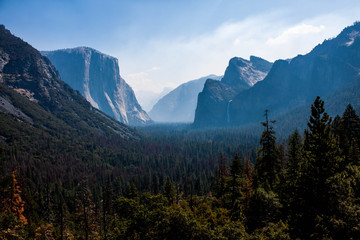 Yosemite valley seen from Tunnel view