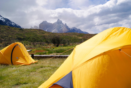 Wanderung im Nationalpark Torres del Paine in Chile