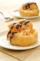 シュークリーム

