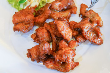 Deep fried pork slice with herbs