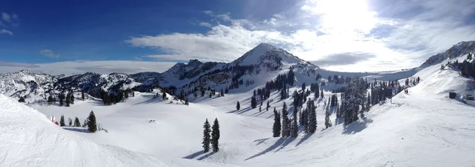 Foto op Canvas Ski Vail Winter Snow and Sun Colorado and Utah Bluebird Day USA US America United States © Daniel