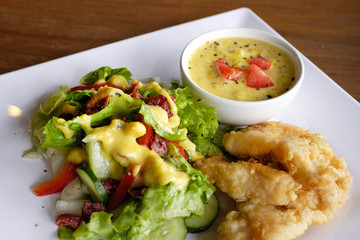 Salad with Dolly Fish