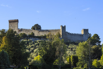 Fototapeta na wymiar Medieval fortress Rocca del Leone at Castiglione del Lago in Umbria.