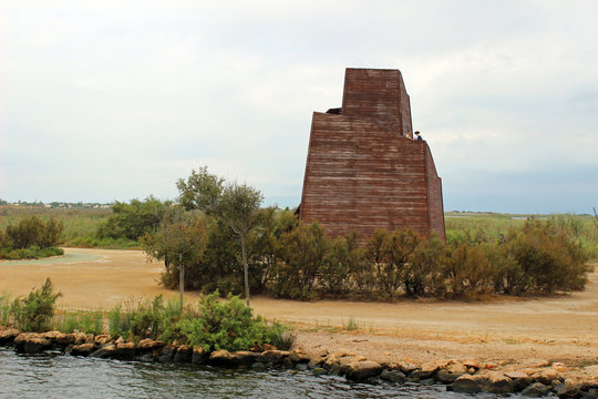 Mirador del Zigurat el Garxal en Riumar, delta del Ebro, Tarragona (Catalu&ntilde;a)