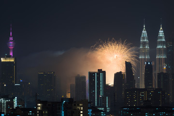 Fototapeta premium KUALA LUMPUR, MALAYSIA - 31ST AUGUST 2017; Fireworks show at Kuala Lumpur city centre during 60th Malaysia Hari Merdeka Celebration (Independence Day).