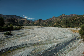 Ausgetrocknetes Flussbett im Nationalpark Aspromonte