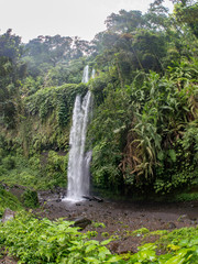 Obraz premium Sendang Gile Waterfall in the near of the Volcano Rinjani, Lombok, Indonesia