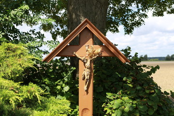 crucifix wood