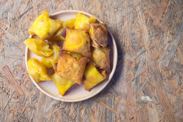 Deep fried dumplings (wonton)