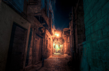 Light at the end of the alley 