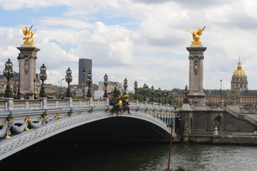 Fototapeta na wymiar The bridge of Alexander III in Paris