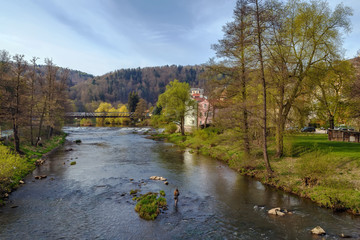 Fototapeta na wymiar Ohre river in Loket, Czech republic