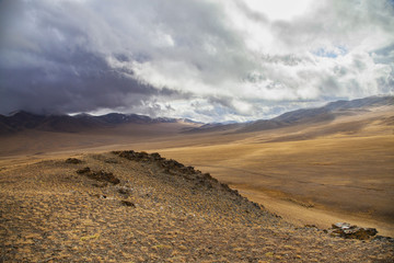Fototapeta na wymiar Country Side near Ulgii, Mongolia