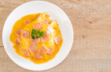Creamy Omelet with Ham on Rice