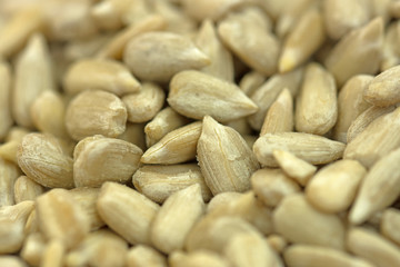 Geschälte Sonnenblumenkerne, Sunflower seeds