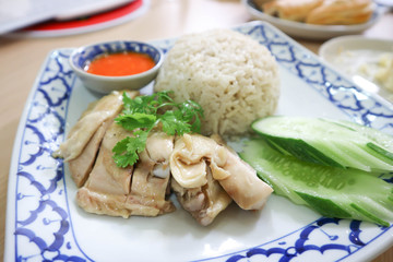 rice with boiled chicken