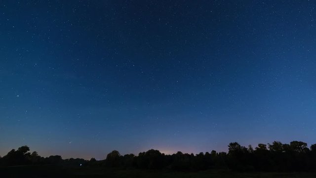 Stars in the night sky - timelapse