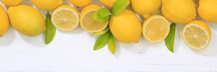 Zitrone Zitronen Früchte Banner Textfreiraum von oben