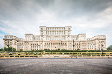 Fototapeta na wymiar Romanian Parliament Palace in Bucharest