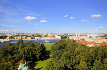 Fototapeta na wymiar View on the Neva river