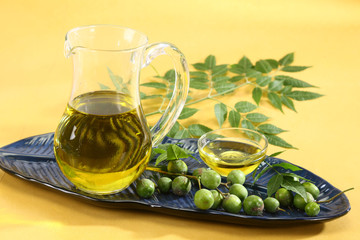 Fresh Neem Leaves with Oil