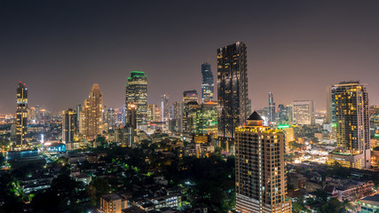 Fototapeta na wymiar cityscape of Bangkok city at night , landscape Thailand 