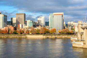 Fototapeta na wymiar Portland city skyline at autumn