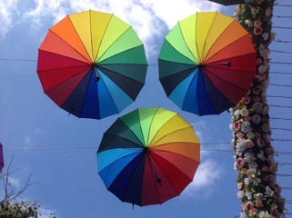 радужные зонтики